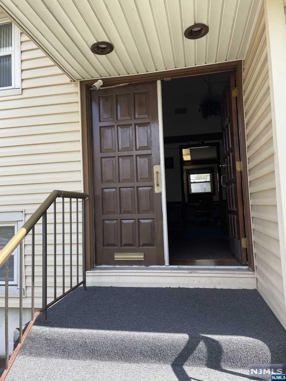 937 Clifton Avenue,Clifton, NJ 07013