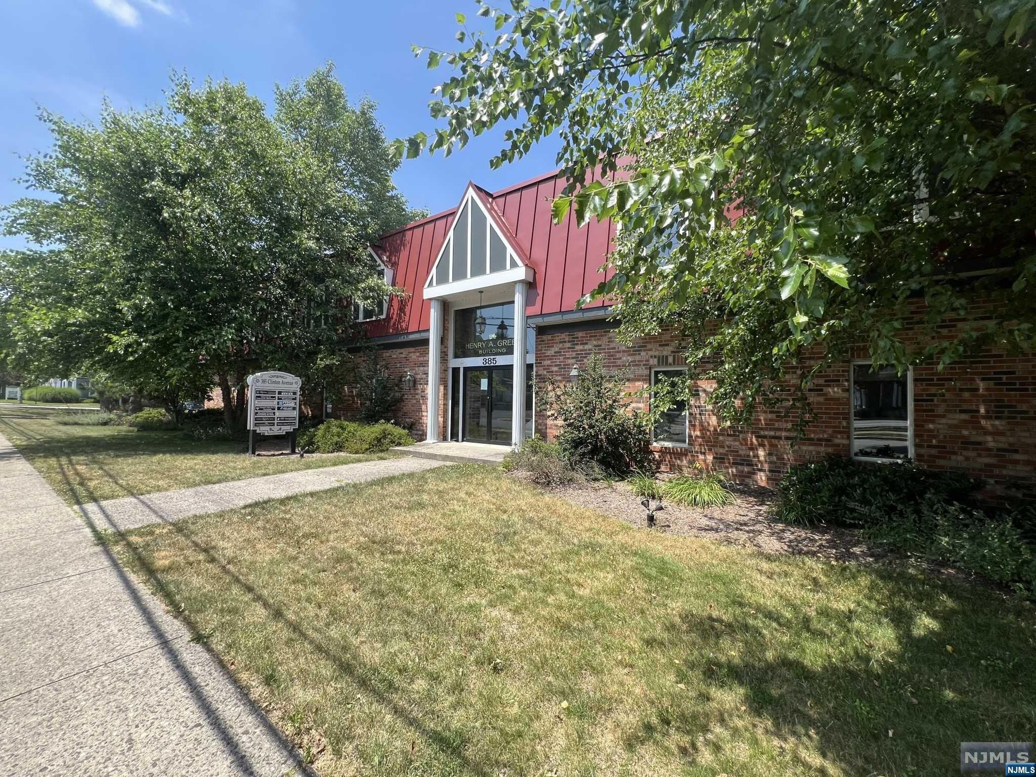 385 Clinton Avenue,Wyckoff, NJ 07481