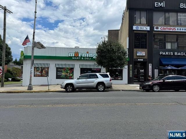 412 Broad Avenue,Palisades Park, NJ 07650