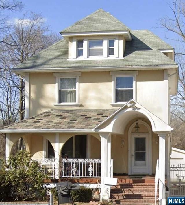 24 Cleveland Street,Englewood, NJ 07631
