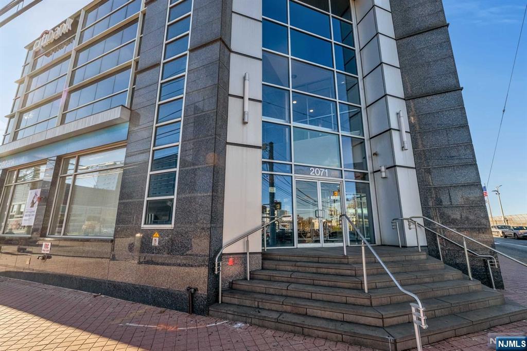 2071 Lemoine Avenue,Fort Lee, NJ 07024