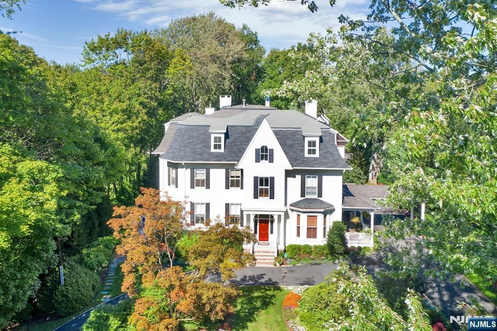167 Maple Street,Englewood, NJ 07631
