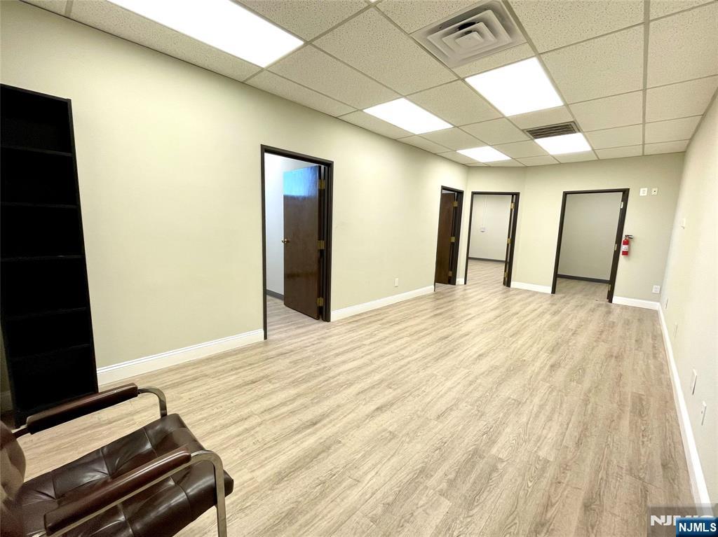 24-06 Broadway ,Fair Lawn, NJ 07410