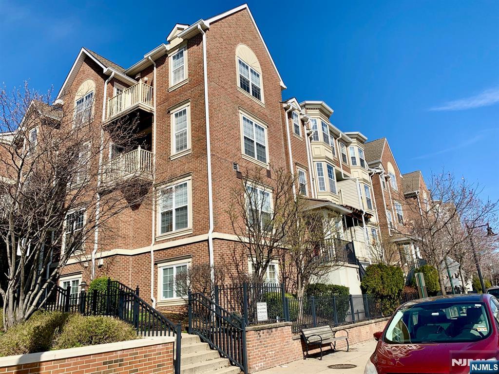 200 Dey Street,Harrison, NJ 07029