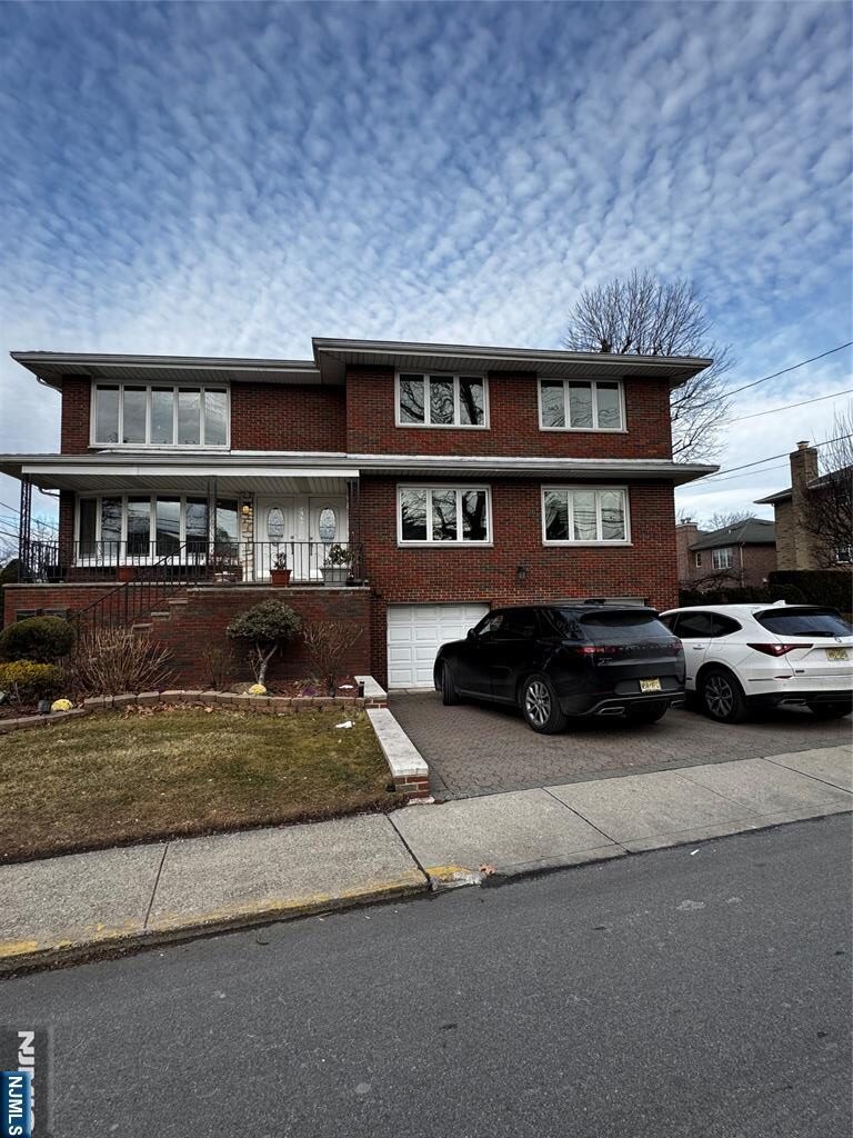 2357 Linwood Avenue,Fort Lee, NJ 07024