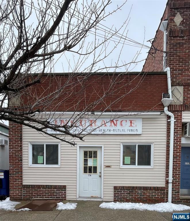 174 Maple Avenue,Wallington, NJ 07057