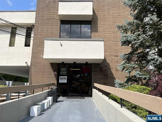 1555 Center Avenue,Fort Lee, NJ 07024