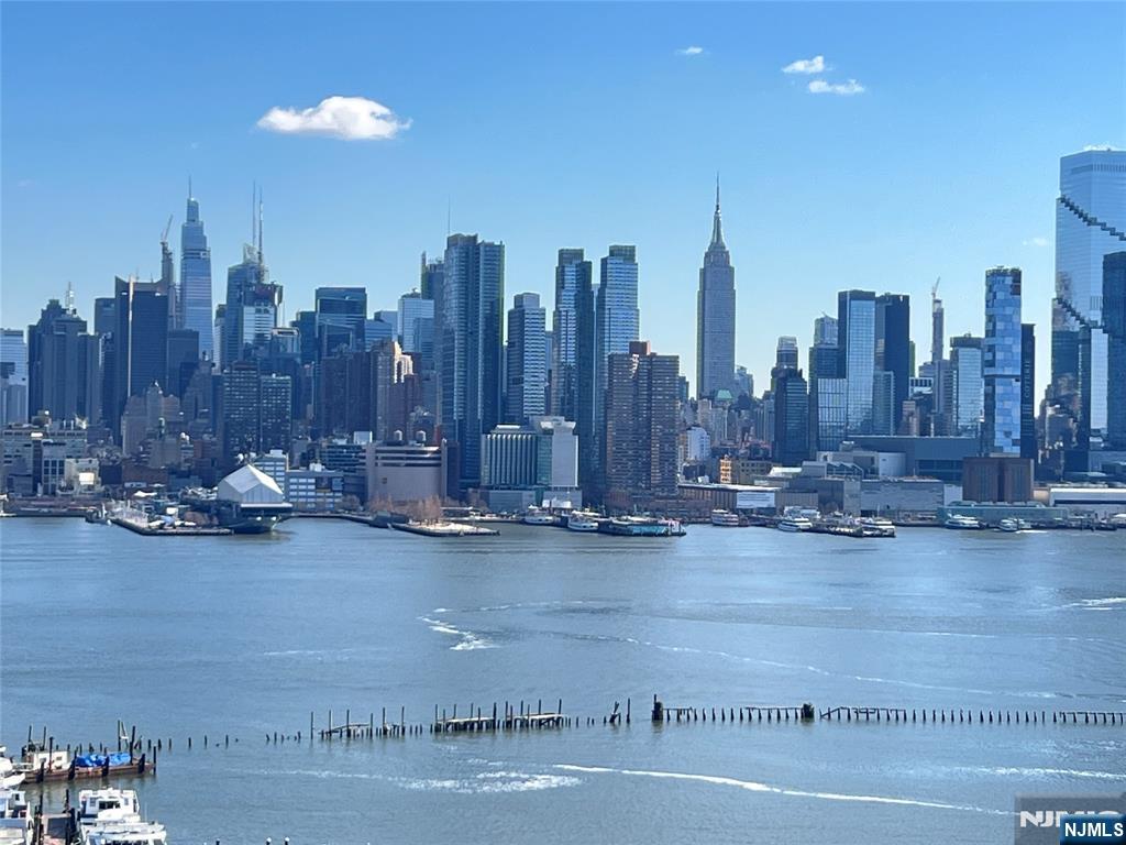 573 67th ,West New York, NJ 07093