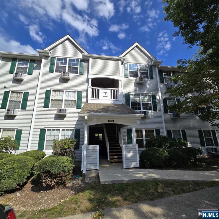 107 Chatfield Drive,Pequannock Township, NJ 07444