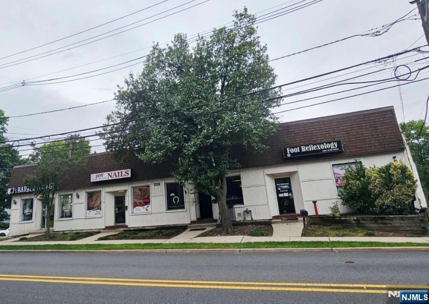 23 Farview Avenue,Paramus, NJ 07652