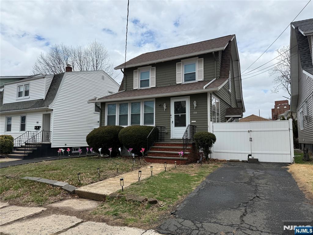 179 Hollywood Avenue,Irvington, NJ 07111