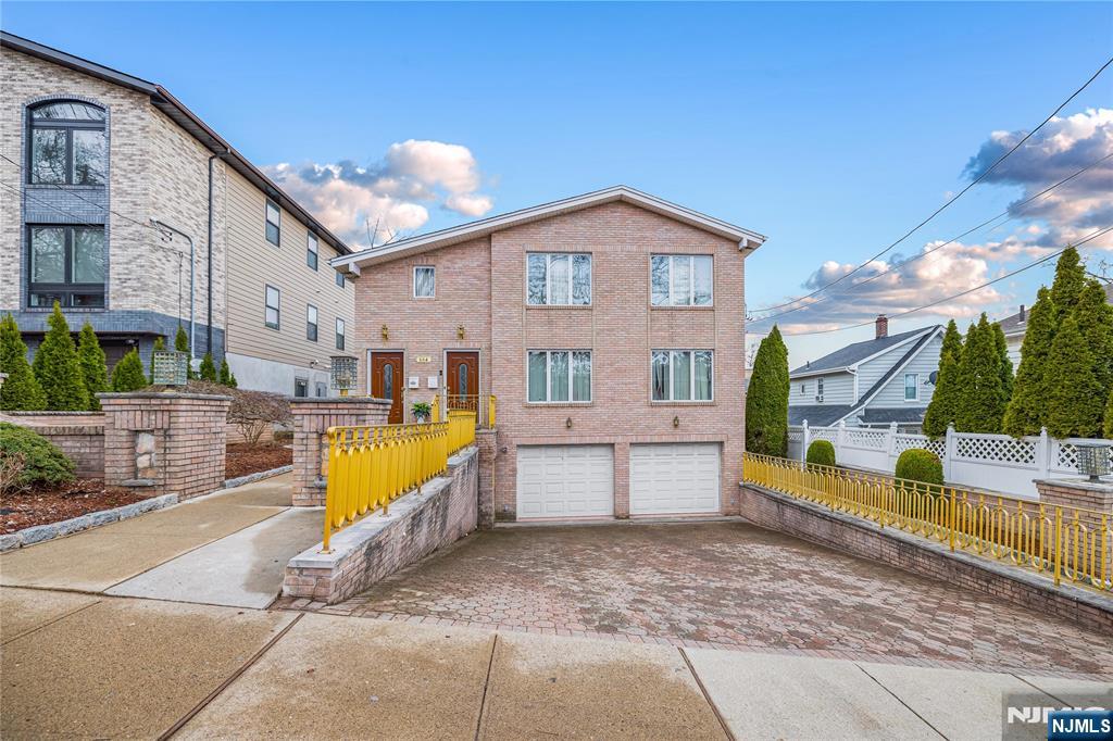 664 Day Avenue,Ridgefield, NJ 07657