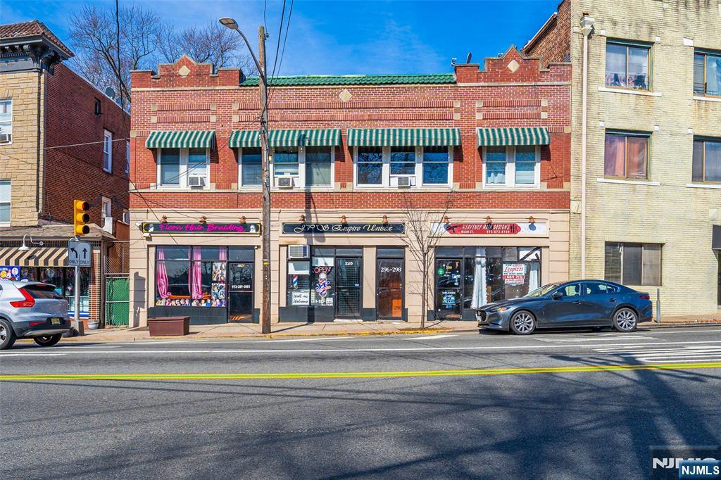 296-298 Main ,West Orange, NJ 07052