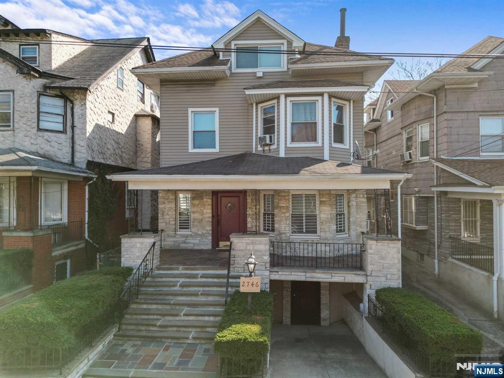 2746 John F Kennedy Boulevard,Jersey City, NJ 07306