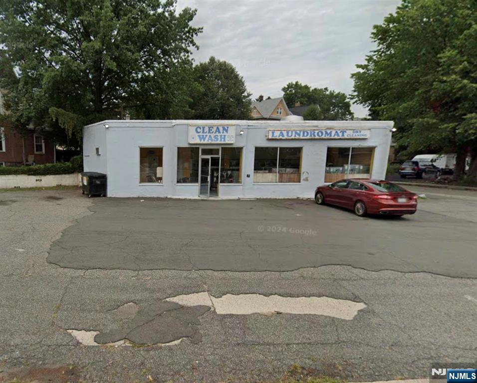 60 Lafayette Avenue,Englewood, NJ 07631