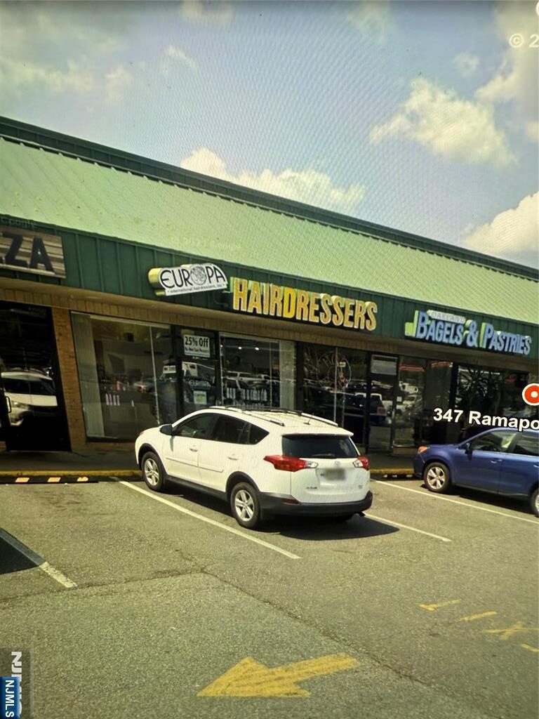 347 Ramapo Valley Road,Oakland, NJ 07436