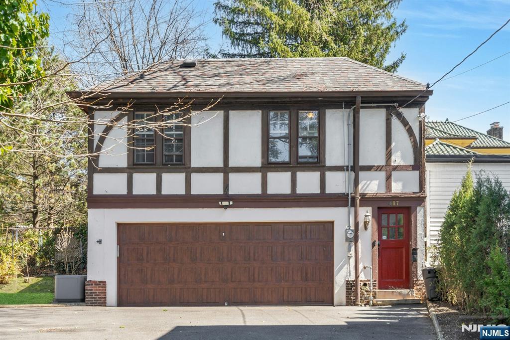 222-228 Ballantine Parkway,Newark, NJ 07104