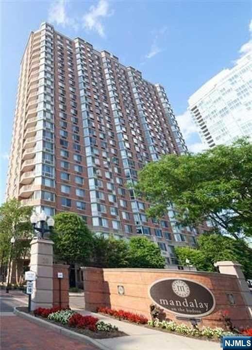 20 2nd Street,Jersey City, NJ 07302