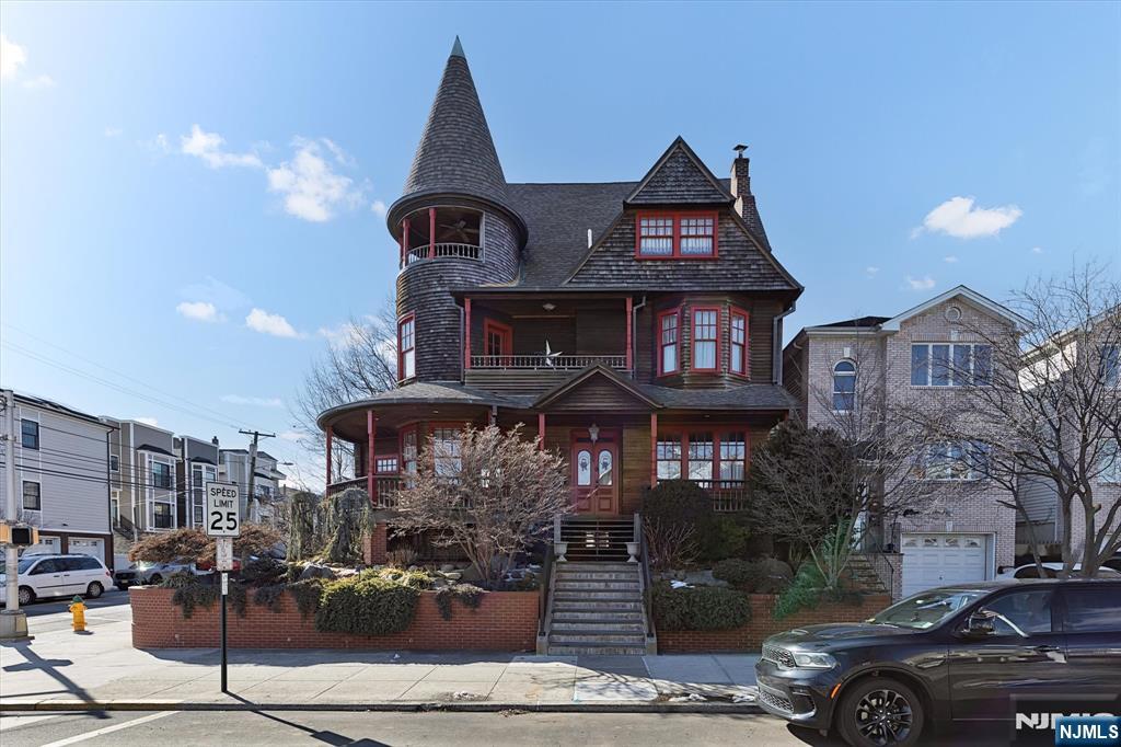 300 Davis Avenue,Harrison, NJ 07029