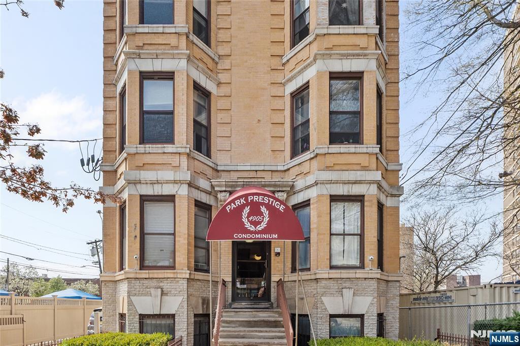 4905 Park Avenue,Union City, NJ 07087