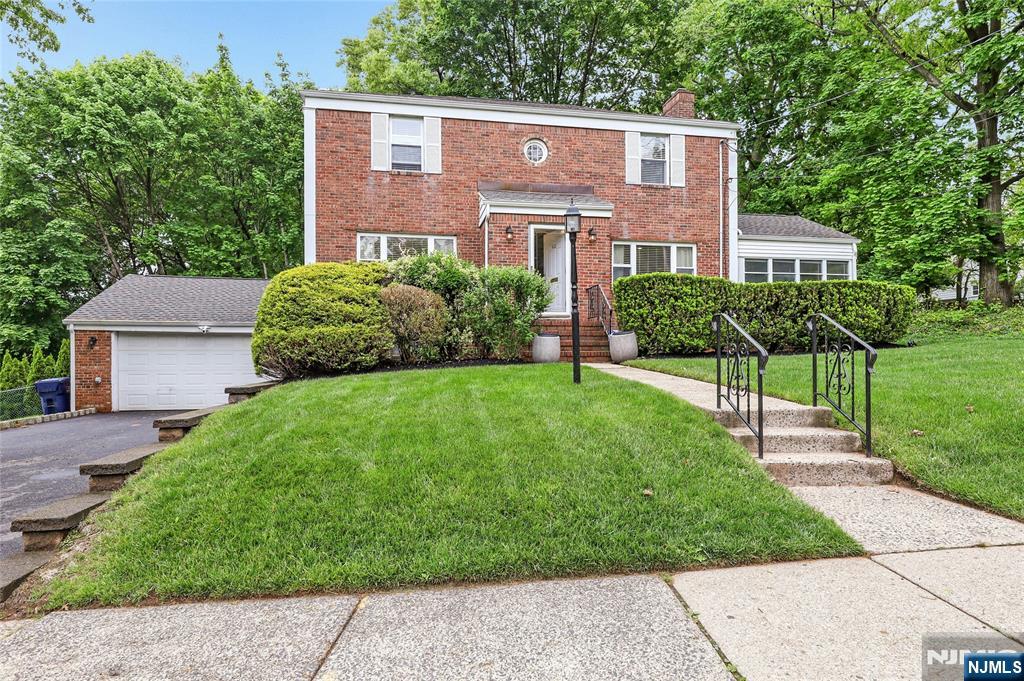 400 Central Avenue,Hackensack, NJ 07601