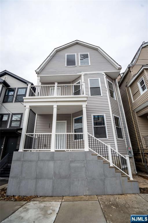 137 Hobson Street,Newark, NJ 07112