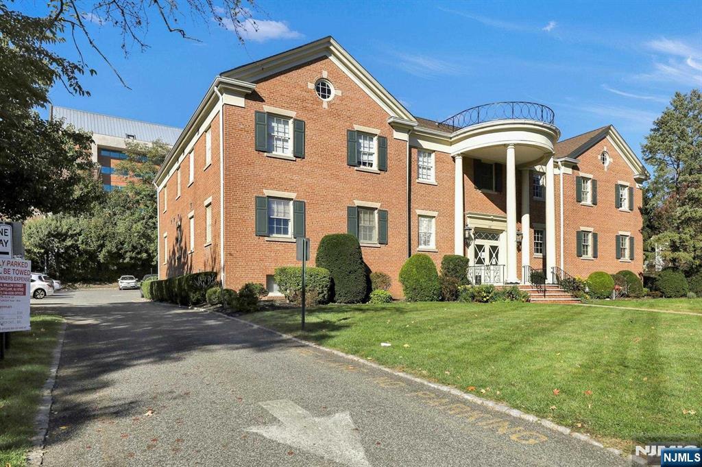 230 Sherman Avenue,Glen Ridge, NJ 07028