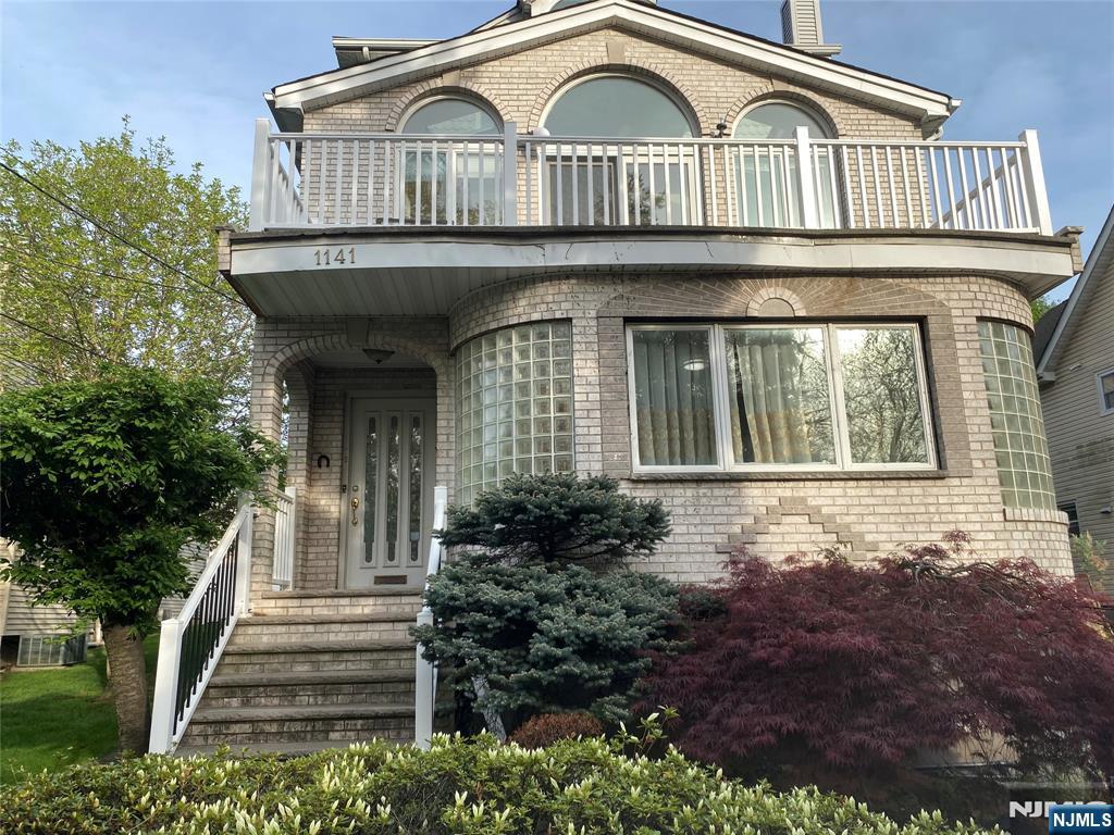 1141 Queen Anne Road,Teaneck, NJ 07666