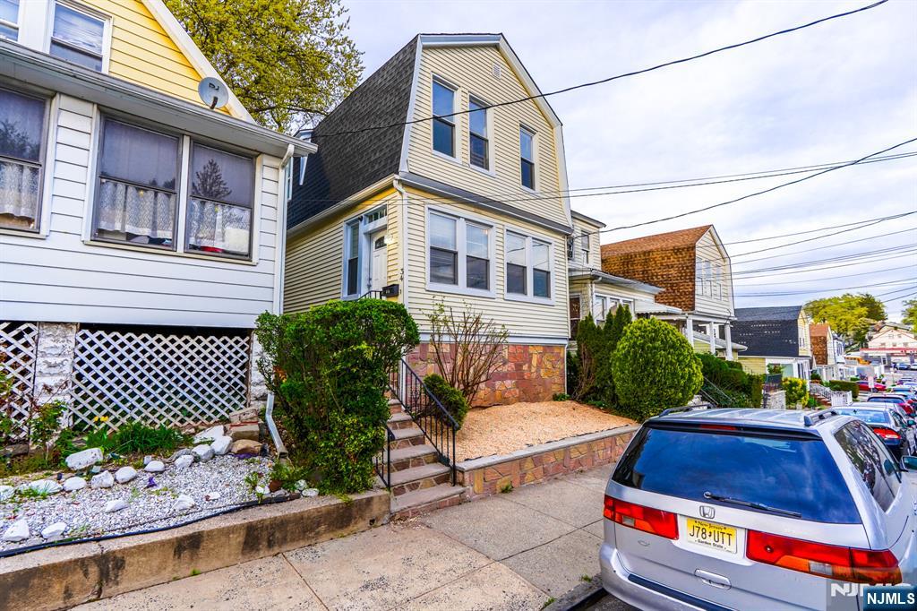 34 Olympic Terrace,Irvington, NJ 07111