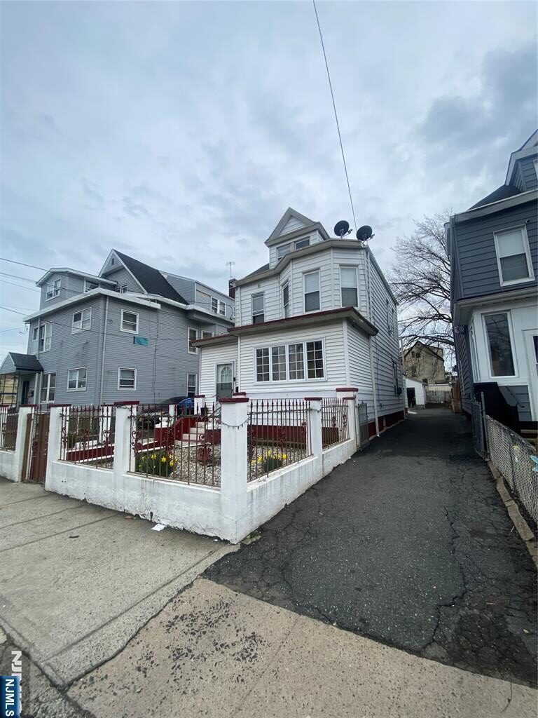 151 Van Buren Street,Passaic, NJ 07055