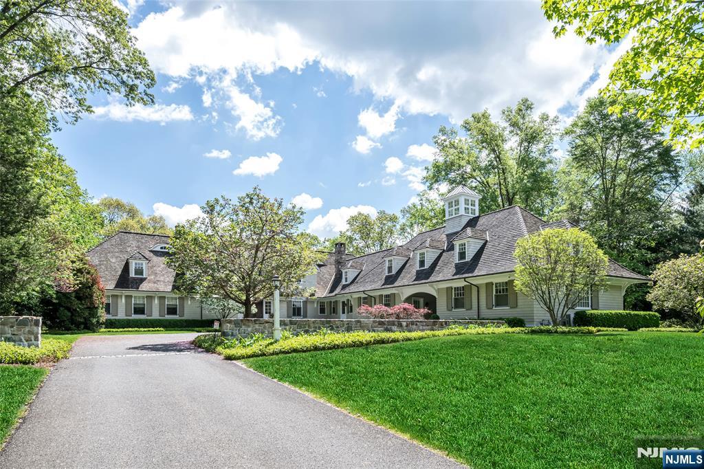 259 Indian Trail Drive,Franklin Lakes, NJ 07417