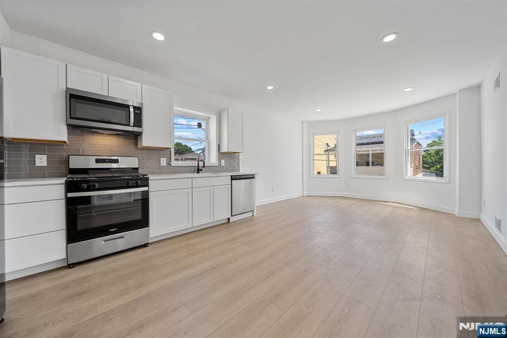 61 Farnham Avenue,Garfield, NJ 07026