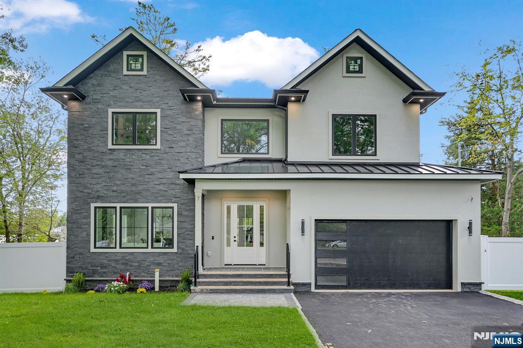 7 Canterbury Lane,Millburn, NJ 07078