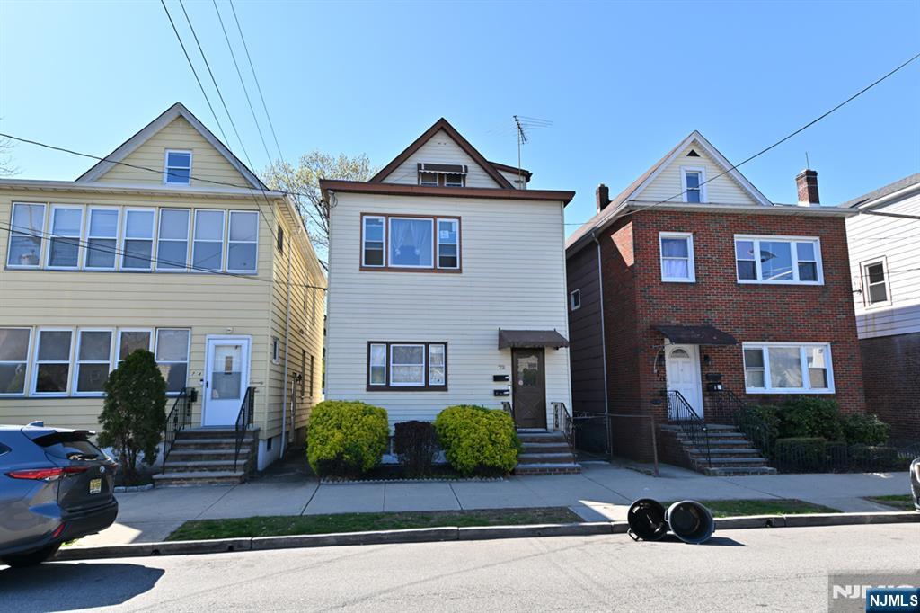 72 Van Winkle Avenue,Garfield, NJ 07026