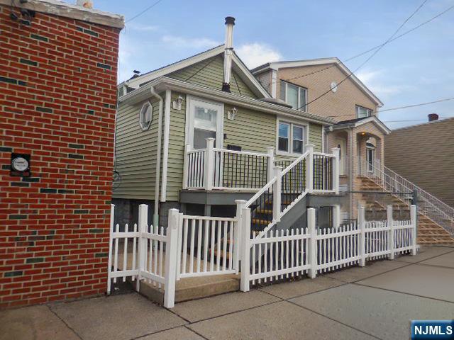 222 Washington Avenue,Hackensack, NJ 07601