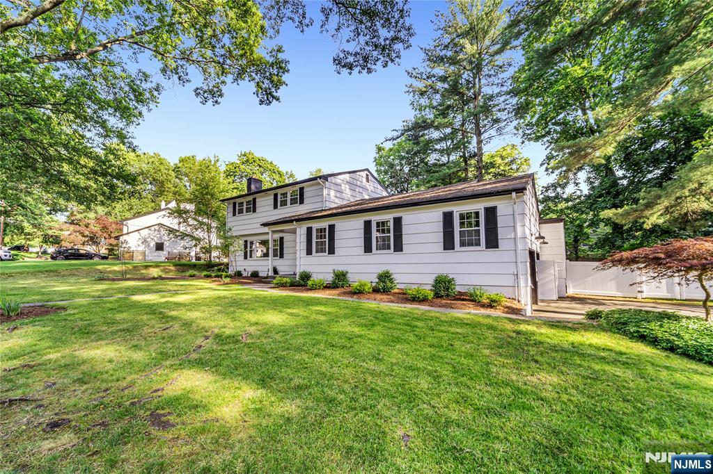 14 Raymond Street,Harrington Park, NJ 07640