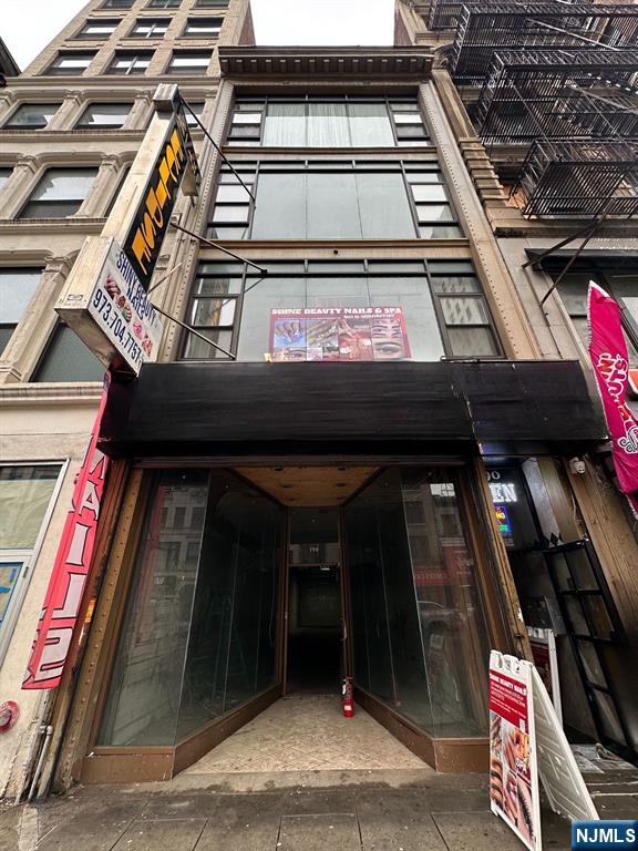 190 Market Street,Newark, NJ 07102