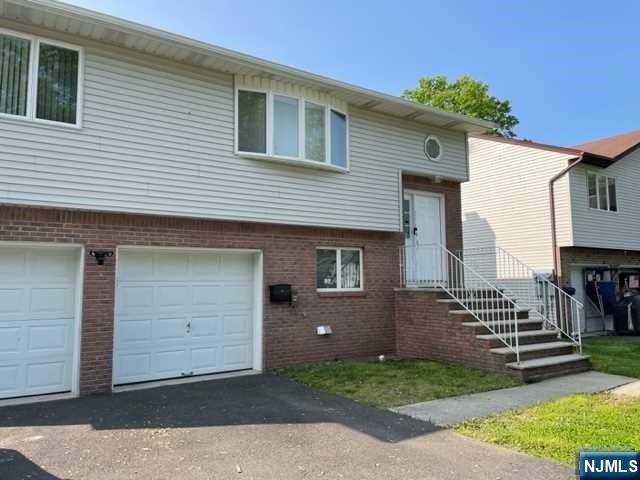 234 Lee Street,Elmwood Park, NJ 07407