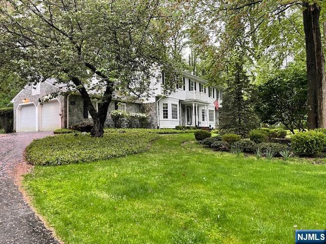 16 Knollwood Road,Upper Saddle River, NJ 07458