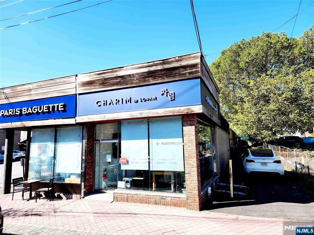 1635 Lemoine Avenue,Fort Lee, NJ 07024