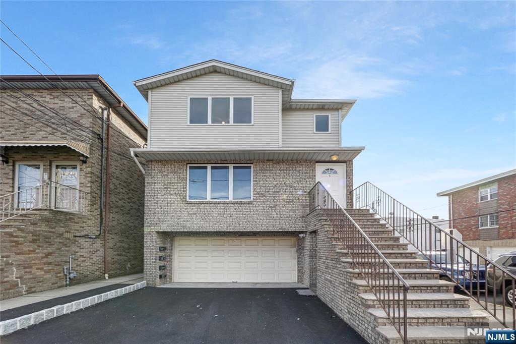 234 Cliff Street,Cliffside Park, NJ 07010