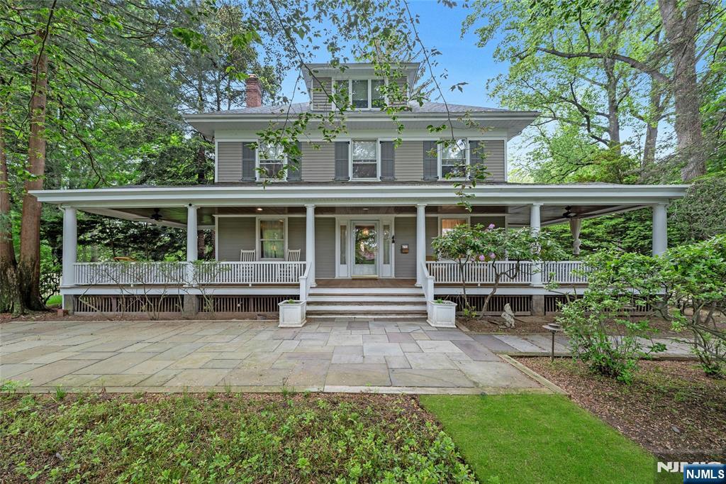 271 County Road,Demarest, NJ 07627