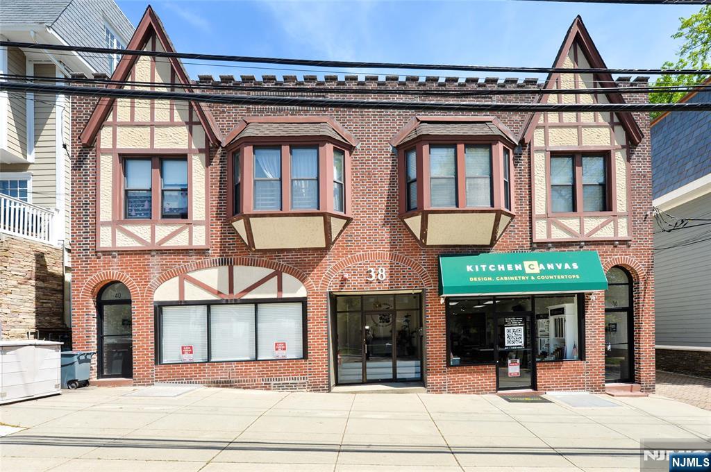 38 River Edge Road,River Edge, NJ 07661