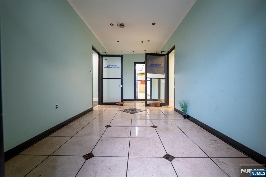 210 Newman Street,Hackensack, NJ 07601