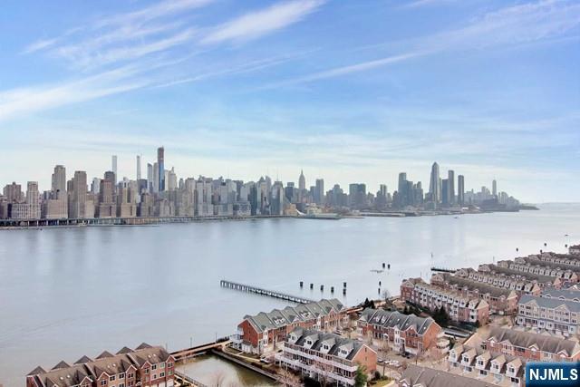 7002 Boulevard East ,Guttenberg, NJ 07093