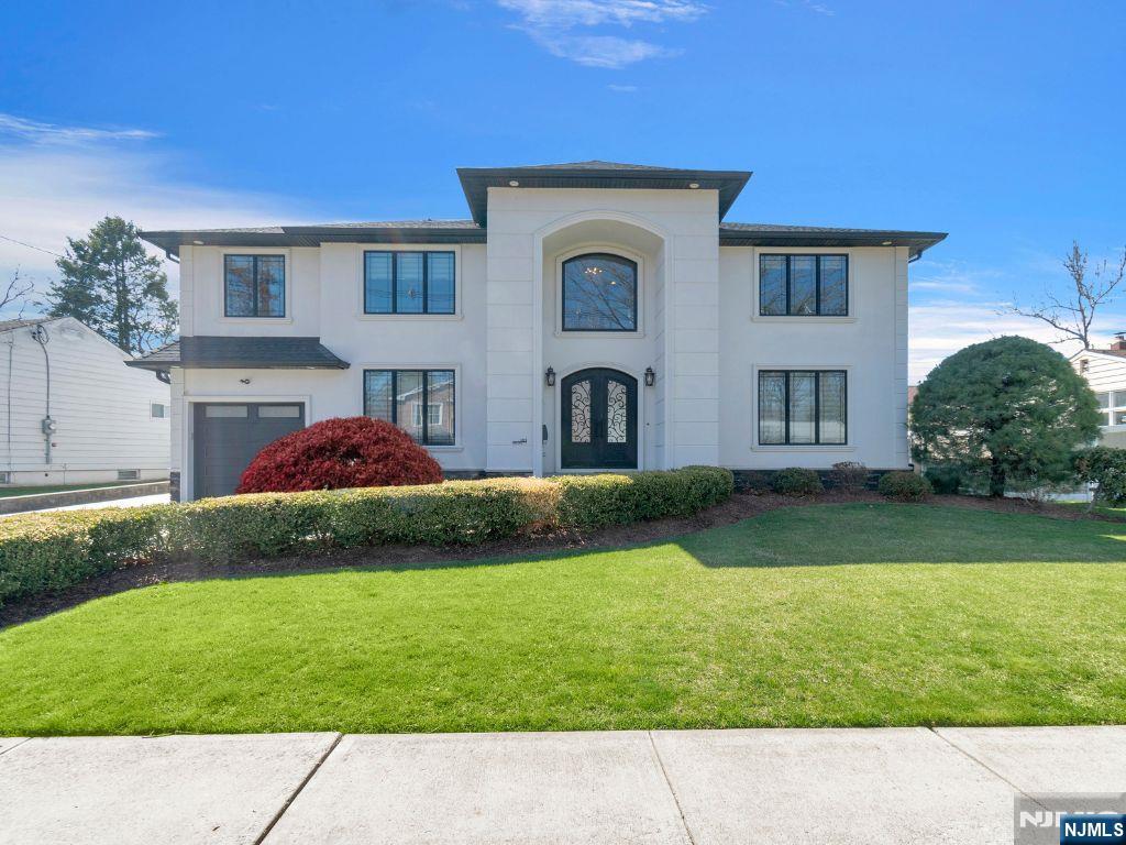 183 Oak Avenue,River Edge, NJ 07661