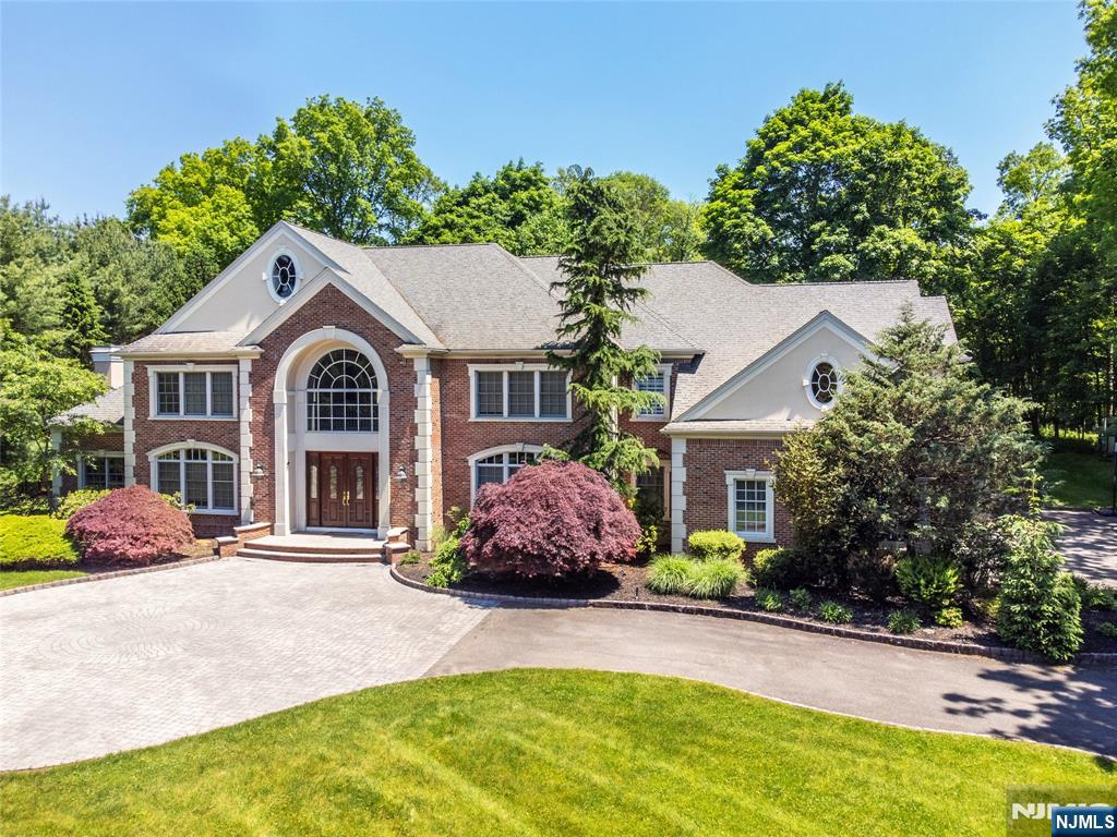 154 Saddle River Road,Saddle River, NJ 07458