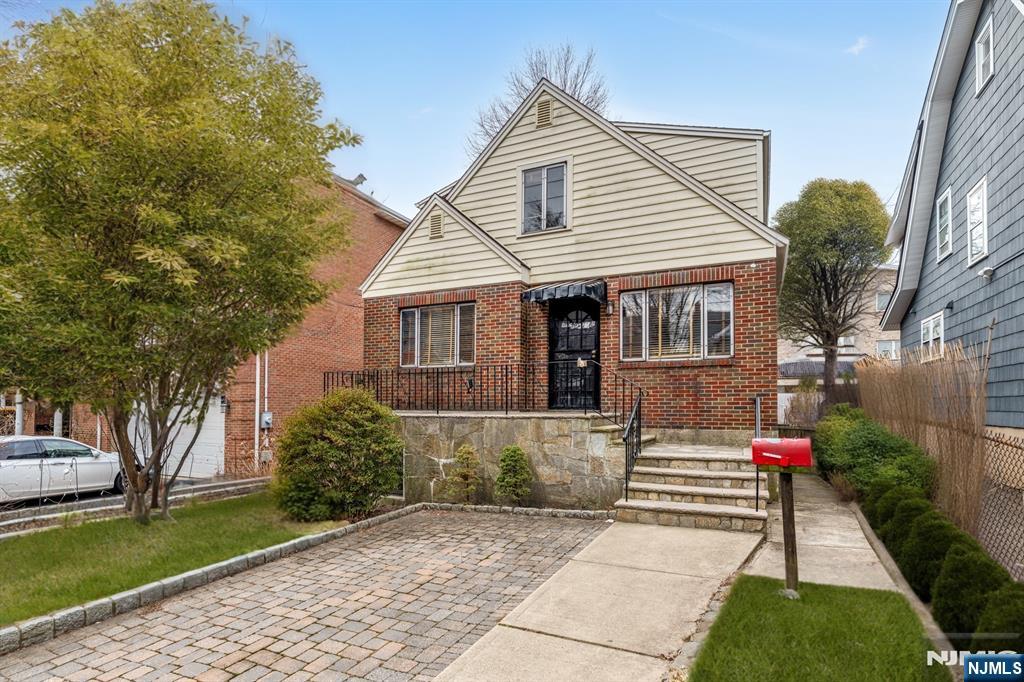 44 Knox Avenue,Cliffside Park, NJ 07010