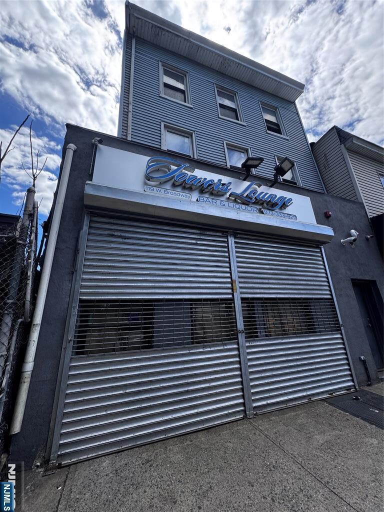 119 W Broadway ,Paterson, NJ 07501