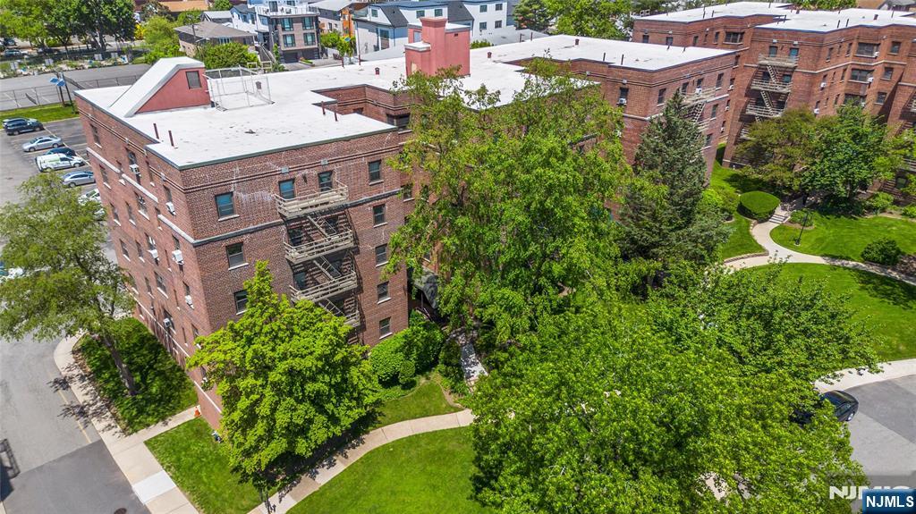 2333 Hudson Terrace,Fort Lee, NJ 07024